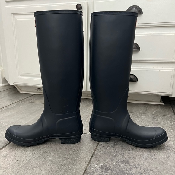 Navy Hunter Boots - Picture 5 of 16